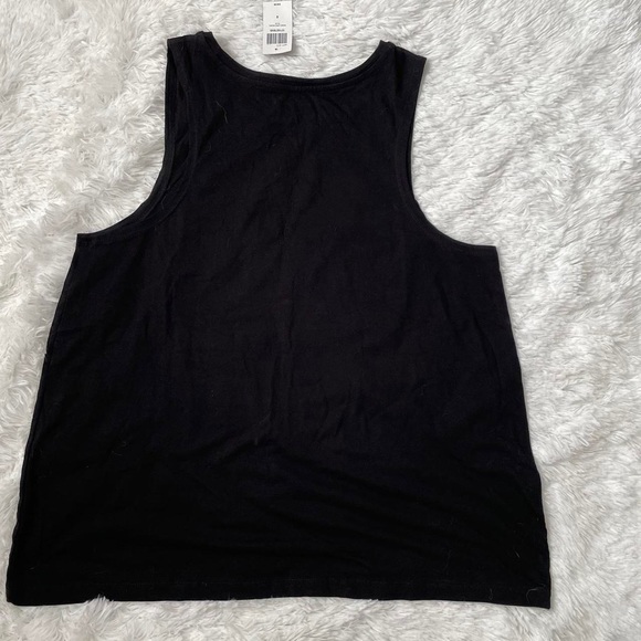 NWT Wes Craven’s A Nightmare On Elm Street Tank top - Picture 3 of 4